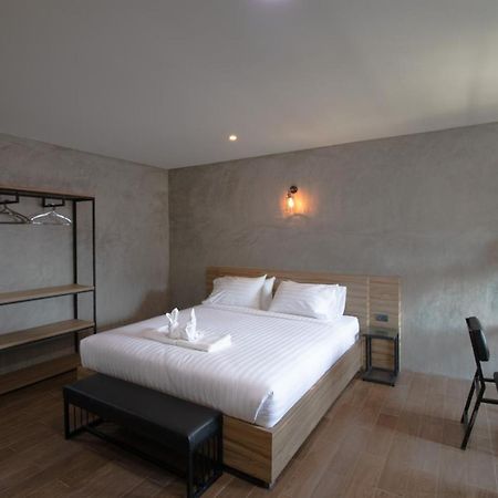 Rabbit Hotel Phimai Eksteriør billede