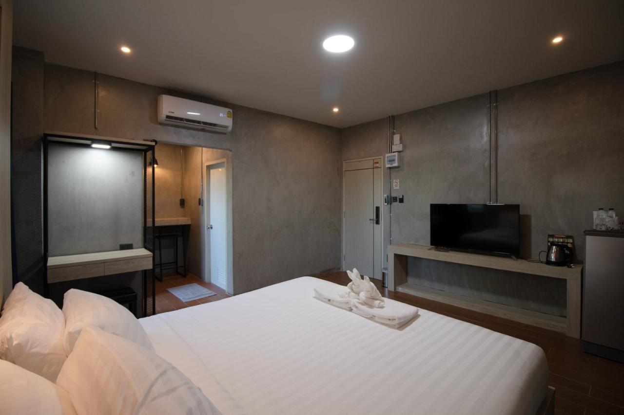 Rabbit Hotel Phimai Eksteriør billede