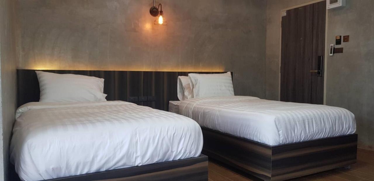 Rabbit Hotel Phimai Eksteriør billede